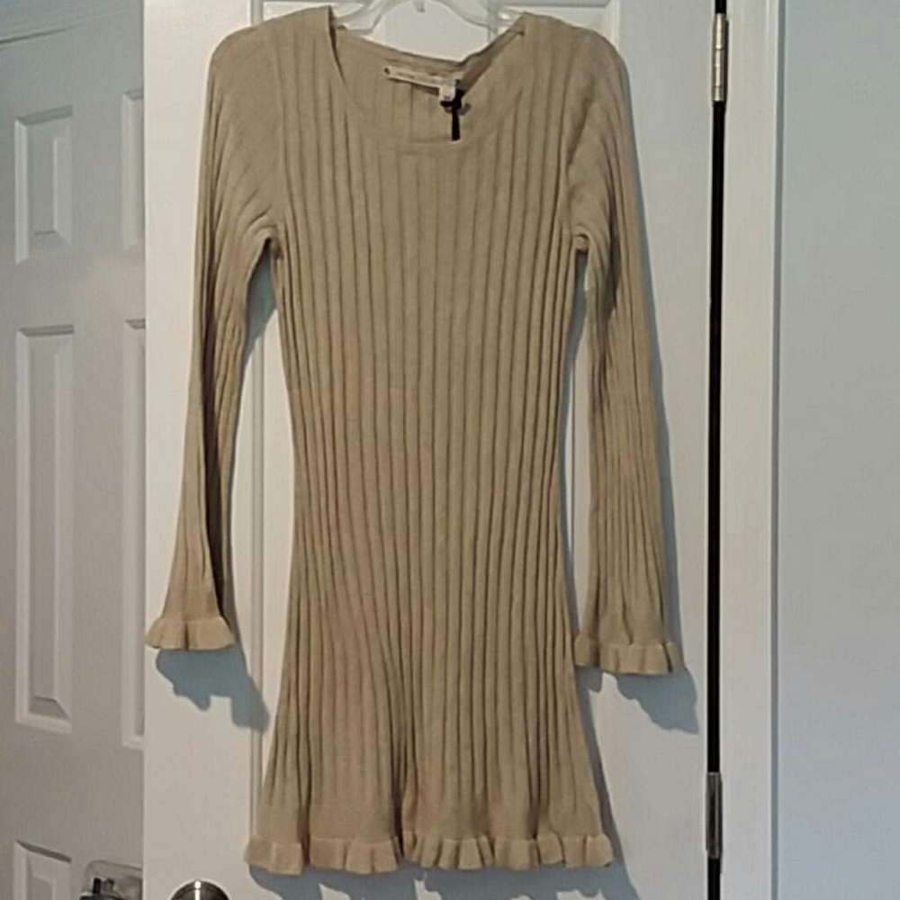 Chelsea & Violet Sweater Dress  M.